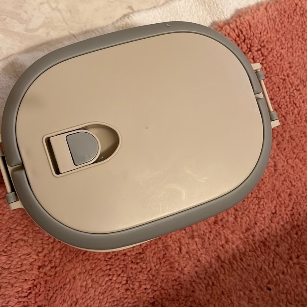 Bento lunch box/ insulated with stainless steel